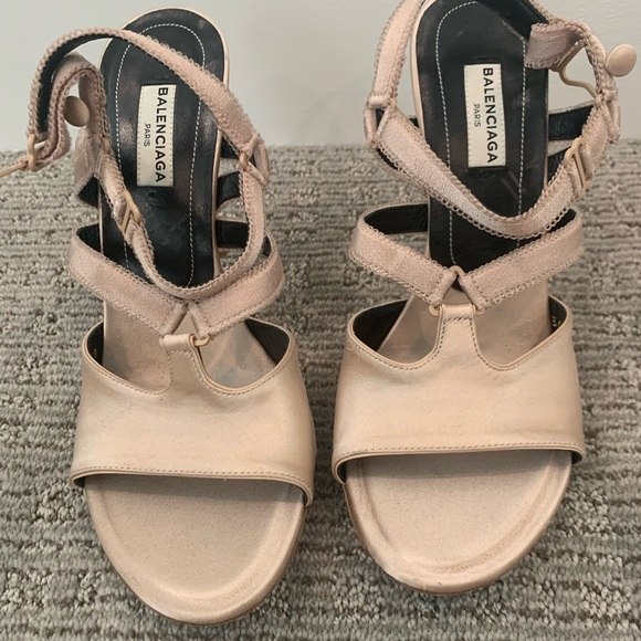 Balenciaga Heels - Picture 2 of 4